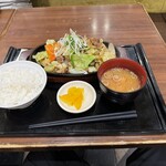 内津峠パーキングエリア（下り線） フードコート - 