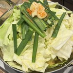 炭火焼きとん焼鶏 出陣 - 