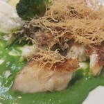 キッチン ブルー グローブ - 春菊とマスカルポーネのソースはタップリ！