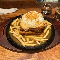 マヌエル タスカ ド ターリョ 丸の内店 - 