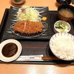 とんかつ和幸 - 全体図