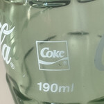ドライブイン七輿 - Coca-Cola 190ml 120円！