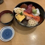 Sennari Zushi - 