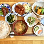 Megutama - 季節の一汁五菜 ランチ