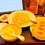 ニーハオ - 餃子+炒飯定食