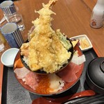 三代目網元 まる浜 - 海鮮タワー丼