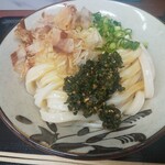 讃岐うどん いわい - 青唐辛子しょうゆうどん。青唐辛子の辛さは、その時々で幅があるので、添えられた注意書きを良く読んで。