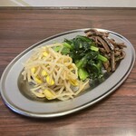 焼肉・ホルモン料理とらじ亭 - 