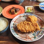 西麻布 豚組 - 金豚王ロースかつ定食