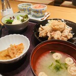 博多もつ鍋 やまや - 