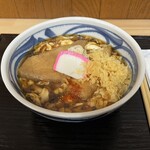 天庄 - 揚げ玉と七味を自分で加えます