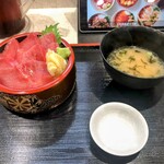 まぐろ亭 - 本まぐろ丼　大盛