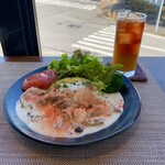 カフェ ハートリップ - マチャンカ風 豚バラとキノコのホワイトソース煮