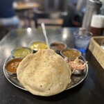 Indian Street Food & Bar GOND - 