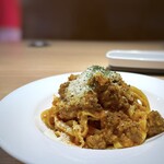 ONE DROP - パスタは「ボロネーゼ」をチョイス。挽肉タップリで、見た目から美味しそうですね。