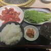 焼肉ぐりぐり家 - 頼んだのは焼肉2種盛りランチ