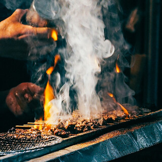 一本一本こだわった絶品炭火串焼き＆やきとん