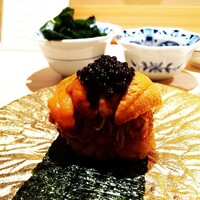 鮨 由う - 