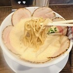 ラーメン家 みつ葉 - 豚CHIKIしょうゆチャーシューメン　1,200円