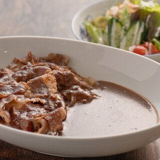 A variety of daily lunch specials and ``Omi beef curry'' are exquisite dishes that highlight the ingredients.