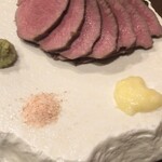 タン料理居酒屋 BEROBE IKEBUKURO - 牛タン(低温調理)