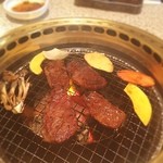 本格炭火網焼き　焼肉レストラン大日亭 - 