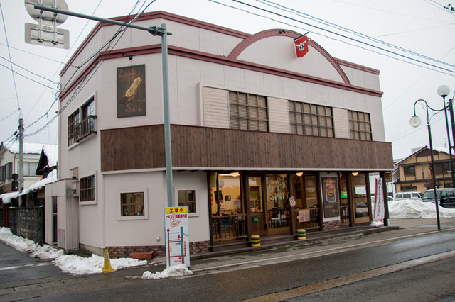 ラッキー スマイル（Lucky Smile）七日町店｜福島の人気ハンバーガー店
