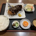 和食処 まるきち - 秘伝特製みそだれロースかつ定食　¥2250                ご飯大盛　¥50増