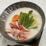 ホテルいんのしま - 豆乳鍋