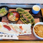 日本橋 - 三色丼と寿しセット