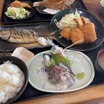 福浦漁港 みなと食堂 - 