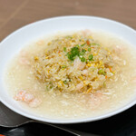 上海湯包小館 - 料理写真:蟹あんかけ炒飯☆