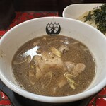 つるかめ - 魚介醤油つけ麺 1,040円 (つけ汁)