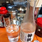 丸吉飯店 - 日本酒冷酒 850円(税込)(2024年1月31日撮影)