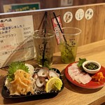 みなと 刺身専門店 - 白みる貝、たこのQばん、