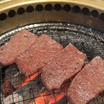 炭火焼肉モランボン - 