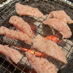 炭火焼肉モランボン - 