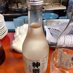 丸吉飯店 - 日本酒冷酒 850円(税込)(2024年1月31日撮影)