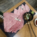 炭火焼肉 牛和鹿 - 