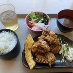 レストラン ルアナ - 唐揚げ定食
