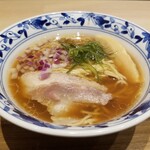 九十九里らぁめん くくり - 九十九里らぁ麺　醤油　950円