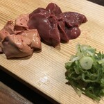 炉端処 一心 - 肝の刺身　白肝