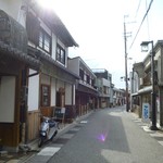 カフェ 三九番地 - お店の前の道（小京都龍野の街並みです）