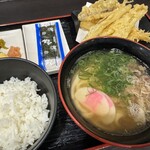 資さんうどん - 