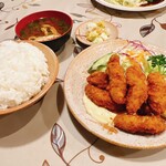 グリルニューコトブキ - カキフライ定食