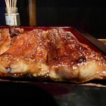 Nyoro Suke - 鰻重　太鰻（一尾）