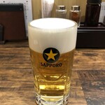 Gyuutan Ryouri Kaku - 生ビールはサッポロ黒ラベルです。
