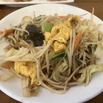 中華料理 珍味 - 野菜炒め接写