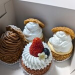 シュー ア ラ クレーム カスタード - イチゴショート420円、モンブラン360円、カスタード生クリーム260円