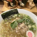 すごい煮干ラーメン 野毛 すし 釣りきん - 